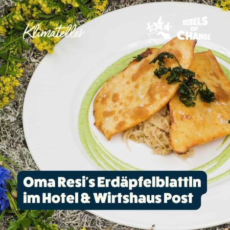 Oma Resi's Erdäpfelblattln mit Sauerkraut