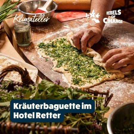 Kräuterbaguette in der Herstellung