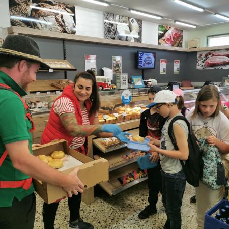 Jause ohne Verpackung abholen (c) NFI